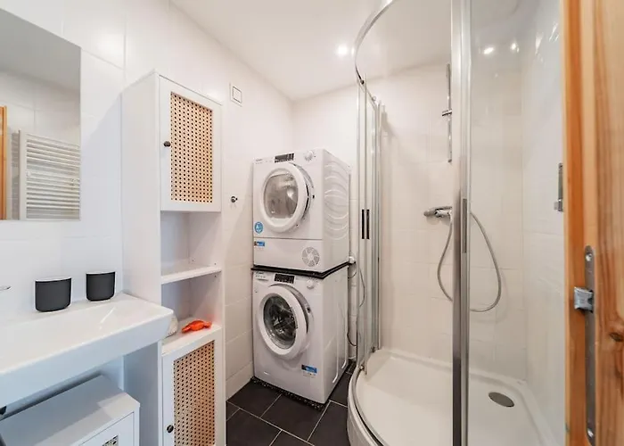 Apartment 117 M² Near Nussdorferstrasse