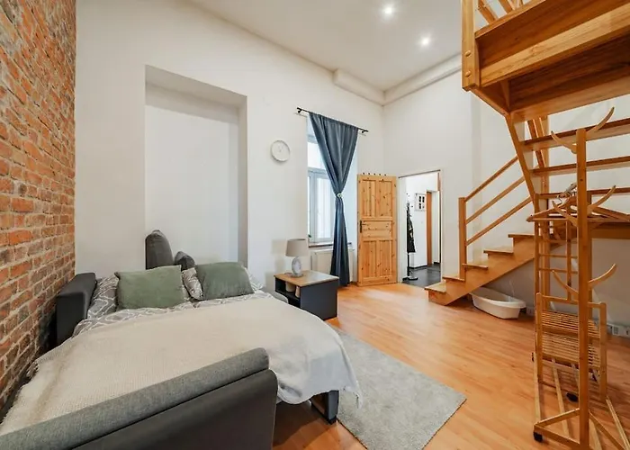 Apartment 117 M² Near Nussdorferstrasse